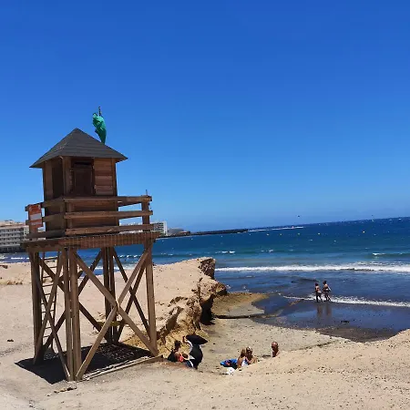 Red Mountain And The Sea エル・メダノ