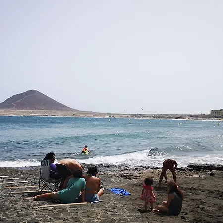 Red Mountain And The Sea *